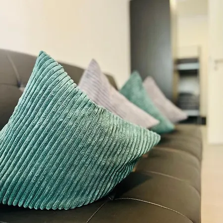 Ferienwohnung, Monteur-appartment R21 * Freiberg am Neckar
